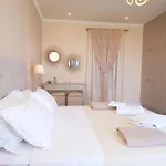 Anesis By Vintage Travel Villa