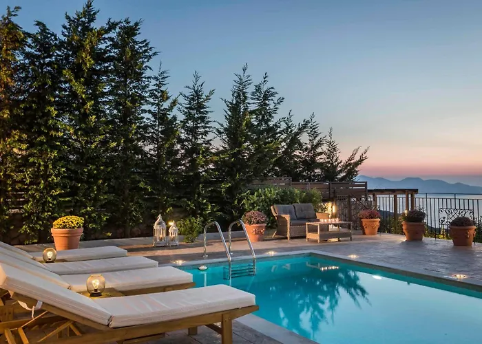 Anesis By Vintage Travel Villa *