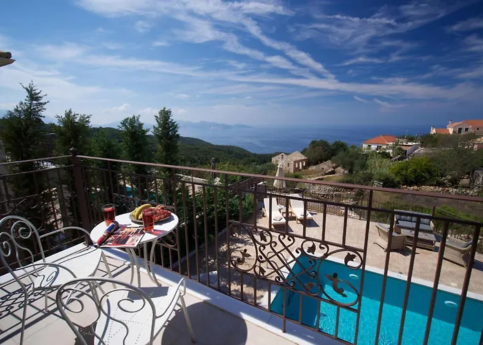 Villa Anesis By Vintage Travel