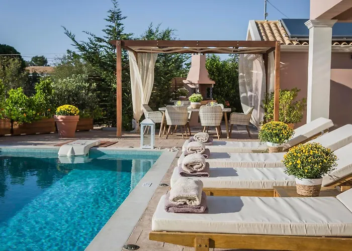 Villa Anesis By Vintage Travel *