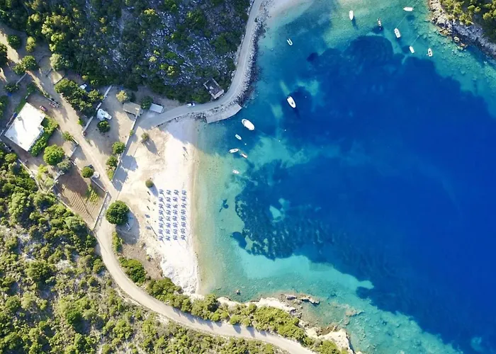 Anesis By Vintage Travel Φισκάρδο