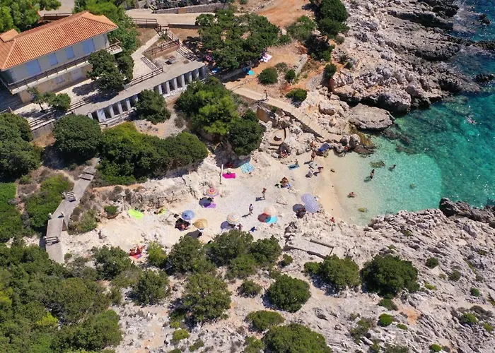 Anesis By Vintage Travel Villa